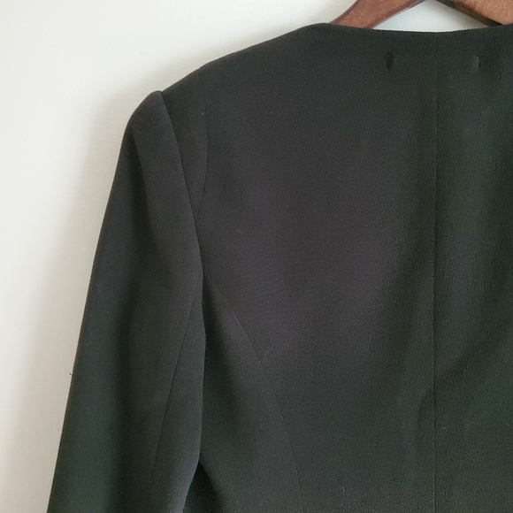 WILFRED | Equis Cropped Collarless Blazer in Black from Aritzia (Size 4) - Picture 6 of 9